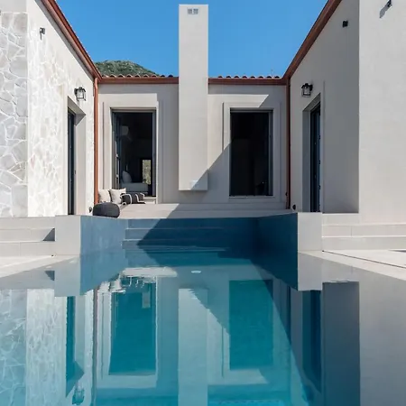 J&c Luxury Villa *