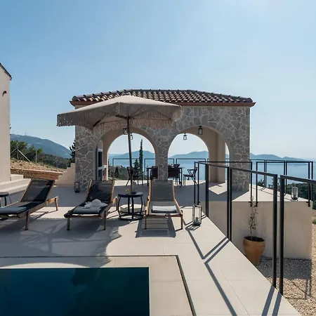 J&c Luxury Villa *