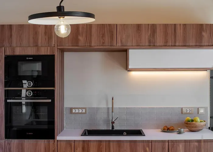 J&c Luxury Villa Asos