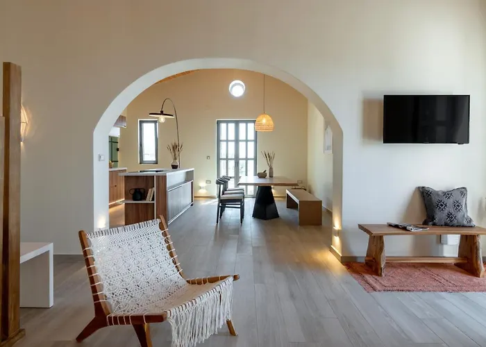 Вилла J&c Luxury *